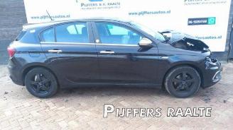 Vrakbiler auto Fiat Tipo Tipo (356H/357H), Hatchback, 2016 1.4 16V 2019/3