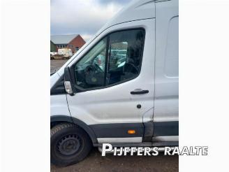 Ford Transit Transit, Van, 2013 2.0 TDCi 16V Eco Blue 130 RWD picture 17