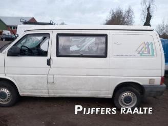Volkswagen Transporter Transporter T4, Ch.Cab/Pick-up, 1990 / 2003 2.4 D picture 8