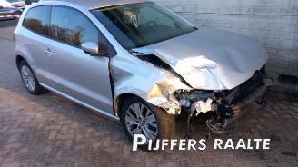 Volkswagen Polo Polo V (6R), Hatchback, 2009 / 2017 1.2 12V picture 3