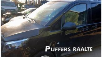 krockskadad bil motor Mercedes Vito Vito Tourer (447.7), Bus, 2014 2.0 114 CDI 16V 2025/3