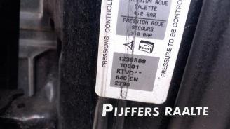 Peugeot 308 308 (4A/C), Hatchback, 2007 / 2015 1.6 VTI 16V picture 15