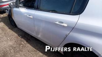 Peugeot 308 308 (L3/L8/LB/LH/LP), Hatchback 5-drs, 2013 / 2021 1.2 12V e-THP PureTech 110 picture 4