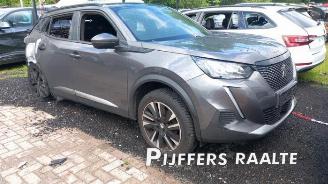 Vrakbiler auto Peugeot 2008 2008 (UD/UK/UR/US/UX), MPV, 2019 1.2 VTi 12V PureTech 130 2020/6