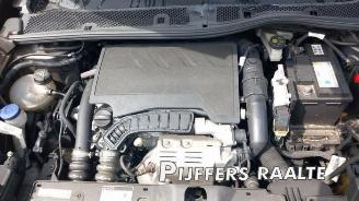 Peugeot 2008 2008 (UD/UK/UR/US/UX), MPV, 2019 1.2 VTi 12V PureTech 130 picture 13