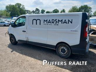 Salvage car Renault Trafic Trafic (1FL/2FL/3FL/4FL), Van, 2014 1.6 dCi 90 2016/9