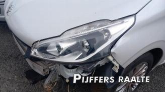 Peugeot 208 208 I (CA/CC/CK/CL), Hatchback, 2012 / 2019 1.2 Vti 12V PureTech 82 picture 4