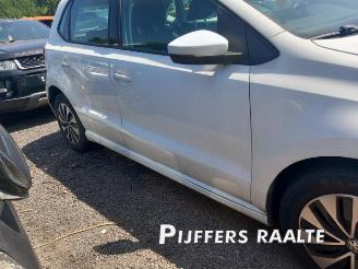 Volkswagen Polo Polo V (6R), Hatchback, 2009 / 2017 1.4 TDI DPF BlueMotion technology picture 4