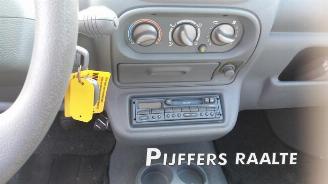Renault Twingo Twingo (C06), Hatchback 3-drs, 1993 / 2007 1.2 16V picture 7
