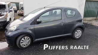 Toyota Aygo Aygo (B10), Hatchback, 2005 / 2014 1.0 12V VVT-i 2009/4