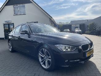 skadebil auto BMW 3-serie 320i EfficientDynamics Edition High Executive 2014/5