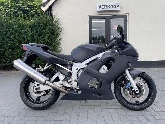 skadebil motor Yamaha YZF - R6  2000/6