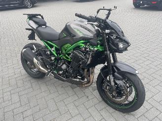dañado motos Kawasaki Z 900 Tour 124pk NIEUW!!! 2025/5