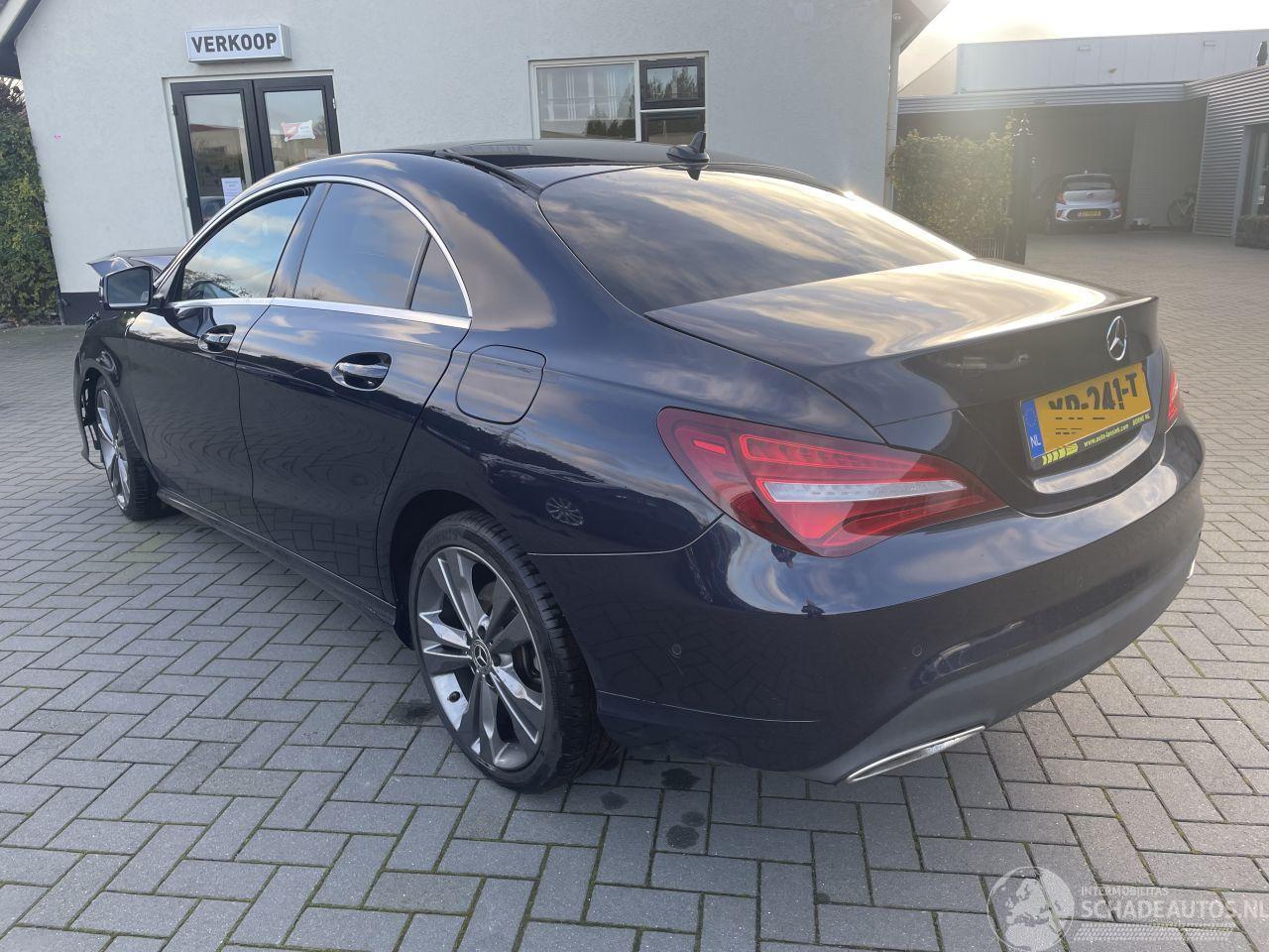 Mercedes Cla-klasse 180 Business Solution Plus Upgrade Edition N.A.P NL AUTO AUTOMAAT PRACHTIG!!!