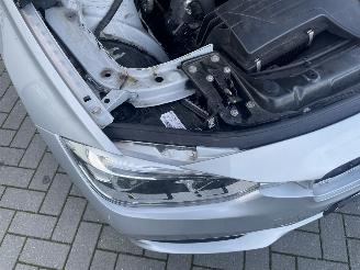 BMW 3-serie 318i Executive AUTOMAAT N.A.P NL AUTO PRACHTIG!!! picture 21