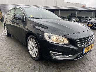 Volvo V-60 1.6 D2 Summum AUTOMAAT N.A.P NL AUTO PRACHTIG!!!! picture 6