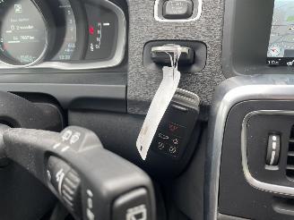 Volvo V-60 1.6 D2 Summum AUTOMAAT N.A.P NL AUTO PRACHTIG!!!! picture 15