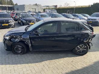 Peugeot e-208 EV Active Pack 50 kWh N.A.P NL AUTO PRACHTIG picture 4