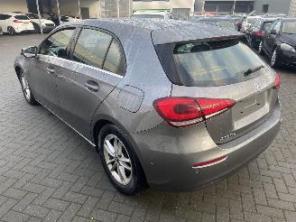 Mercedes A-klasse A-klasse 180D  AUTOMAAT N.A.P NL AUTO PRACHTIG!!! picture 4