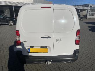 Opel Combo 1.5 BlueHDi 100 S&S L1 N.A.P NL AUTO PRACHTIG!!! picture 4