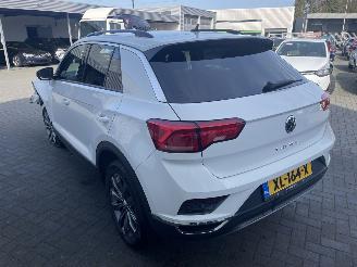Volkswagen T-Roc 1.5 TSI Style N.A.P NL AUTO PRACHTIG!!! picture 4