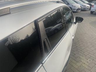 Renault Clio Estate 0.9 TCe Limited N.A.P NL AUTO PRACHTIG!!! picture 12