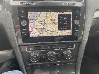 Volkswagen Golf 1.0 TSI Comfortline N.A.P NL AUTO PRACHTIG!!! picture 11