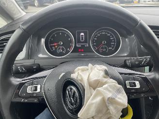 Volkswagen Golf 1.0 TSI Comfortline N.A.P NL AUTO PRACHTIG!!! picture 9