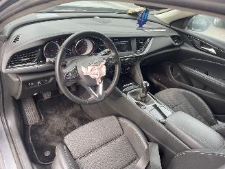 Opel Insignia SPORTS TOURER 1.5 Turbo Business Executive picture 11