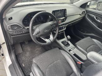 Hyundai I-30 Wagon 1.0 T-GDI Premium N.A.P NL AUTO PRACHTIG!!! picture 8