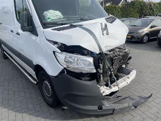 Mercedes Sprinter 319 3.0 CDI V6 L3H3 DC EURO VI-D NL AUTO N.A.P PRACHTIG!! picture 16