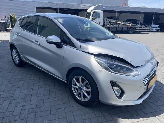 Ford Fiesta 1.0 EcoBoost Titanium X AUTOMAAT N.A.P NL AUTO PRACHTIG!!! picture 2