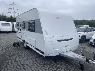 damaged caravans LMC  460 style enkele bedden 2024/9