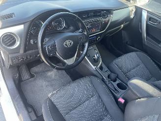 Toyota Auris Touring Sports 1.8 Hybrid Lease+ N.A.P PRACHTIG!! picture 7