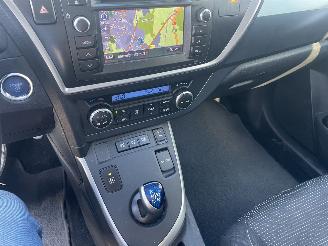 Toyota Auris Touring Sports 1.8 Hybrid Lease+ N.A.P PRACHTIG!! picture 11