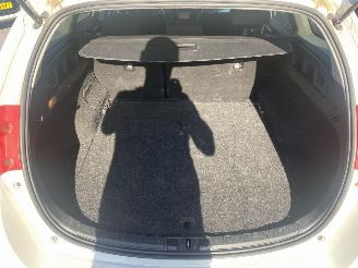 Toyota Auris Touring Sports 1.8 Hybrid Lease+ N.A.P PRACHTIG!! picture 17
