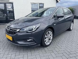 uszkodzony samochody osobowe Opel Astra SPORTS TOURER 1.0 Edition N.A.P NL AUTO PRACHTIG!!! 2016/10