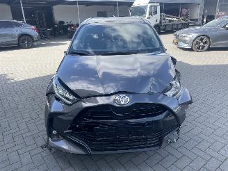 Toyota Yaris 1.5 Hybrid 115 First Edition N.A.P NL AUTO picture 4