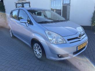 škoda osobní automobily Toyota Corolla-verso 1.8 VVT-i Sol n.a.p nl auto 2005/1