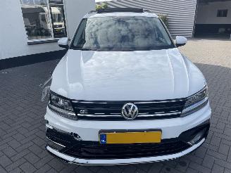Volkswagen Tiguan 2.0TDI R-LINE (GRIJS KENT.) picture 7