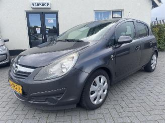 damaged passenger cars Opel Corsa 1.3 CDTi EcoFlex S/S \'111\' Edition N.A.P PRACHTIG!!! 2010/10