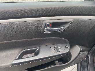Suzuki Swift 1.2 Comfort EASSS prachtig!!! picture 11