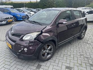 Toyota Urban Cruiser 1.3 VVT-i Dynamic N.A.P NL AUTO picture 5