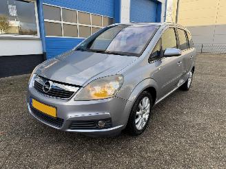 Opel Zafira 2.2 AUTOMAAT 7-PERSOONS  EXECUTIVE picture 2