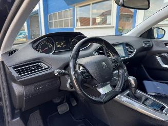 Peugeot 308 1.2 AUTOMAAT  ALLURE picture 19