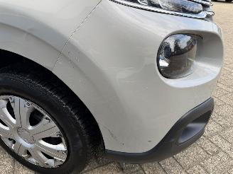 Citroën C3 1.2 PURETECH  FEEL picture 10