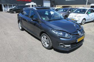 Schadeauto Renault Mégane 1.2 TCe Limited Pano 116pk 2016/6
