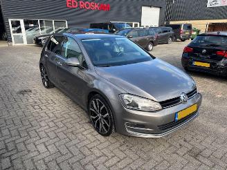damaged passenger cars Volkswagen Golf 1.4 TSI ACT Highline Dsg 2013/6