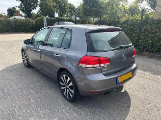 damaged passenger cars Volkswagen Golf 1.4 Tsi Comfort Clima  122pk 2011/1