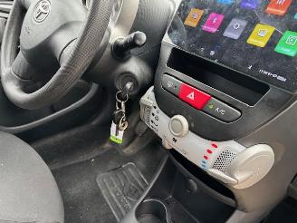 Toyota Aygo 1.0 Now 5-drs airco picture 7